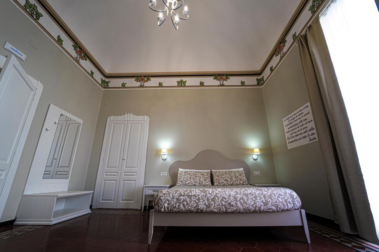 Bed and Breakfast Gli Specchi Di Archimede Syrakus Exterior foto