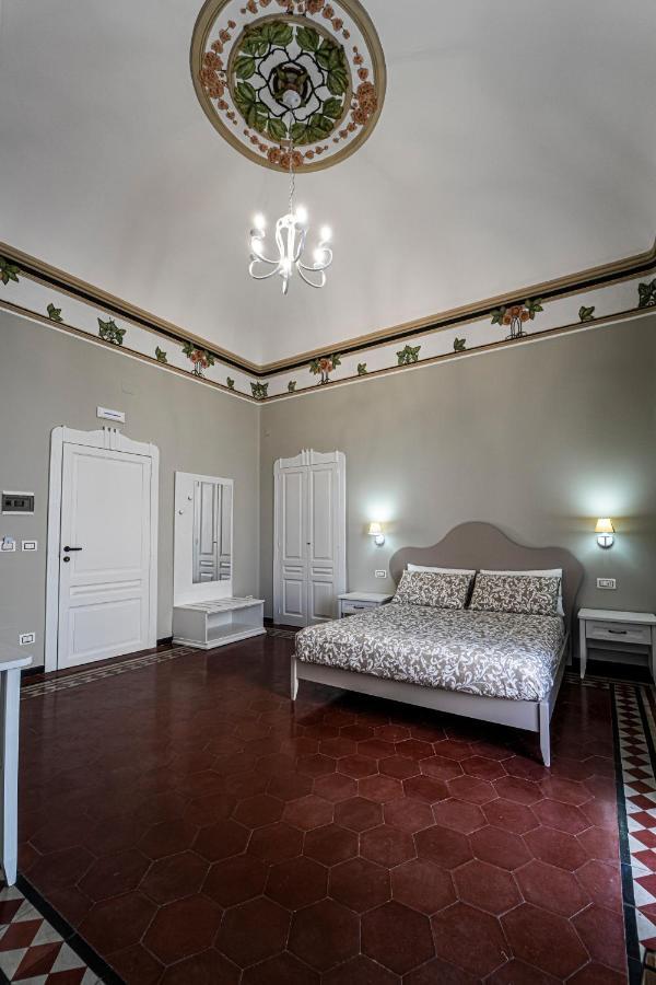 Bed and Breakfast Gli Specchi Di Archimede Syrakus Exterior foto